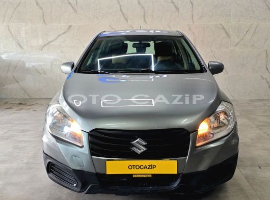 SUZUKİ SX4 S-CROSS 1.6 DDIS GL BAKIMLI DEĞİŞENSİZ OTOCAZİPTEN !!