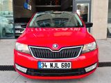 SKODA RAPİD SPACEBACK 1.4 GREENTEC STYLE DSG BOYASIZ CAM TAVANLI !!